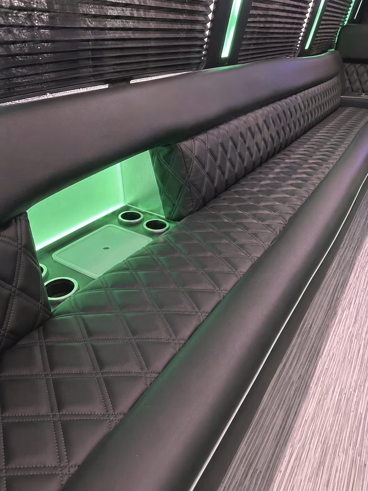 party bus rentals to pnc bank arts center and summer shows from morris county