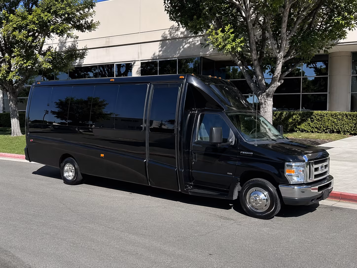 party buses from parsippany to every morris county prom venue